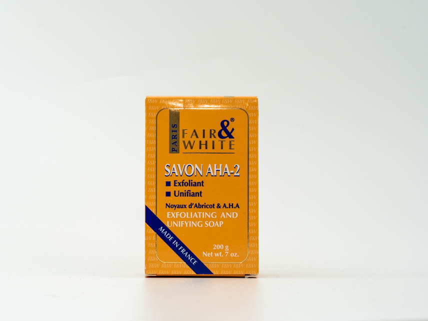 FAIR & WHITE PARIS SAVON AHA-2. FAIR & WHITE PARIS SAVON AHA-2.